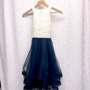 ENCHANTING Detail Special Occasion Holiday Girls Party Dress